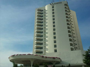 T8 LED tube used in a Penang Hotel Car Park, Sep2011